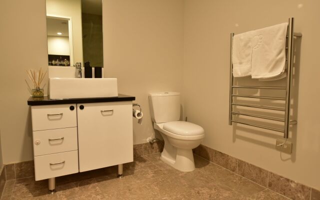 Modern Two Bedroom Epsom Apartments