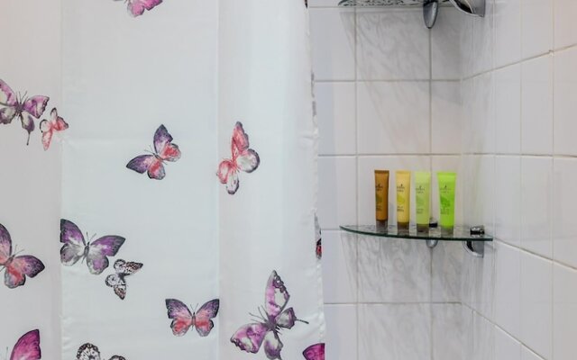 Picktheplace Imperial Wharf 2bed Apartment