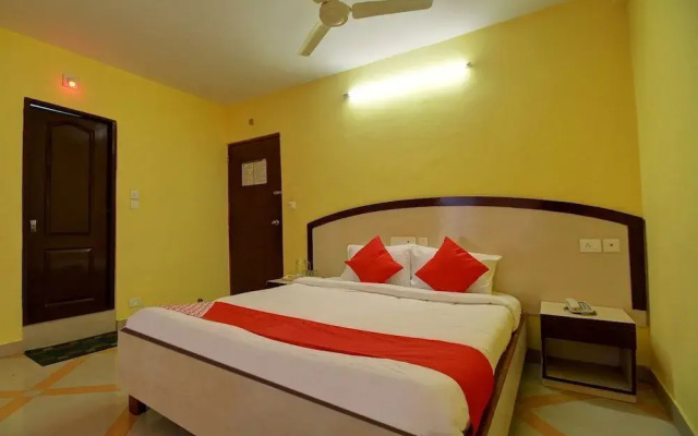 Mascot Inn By OYO Rooms