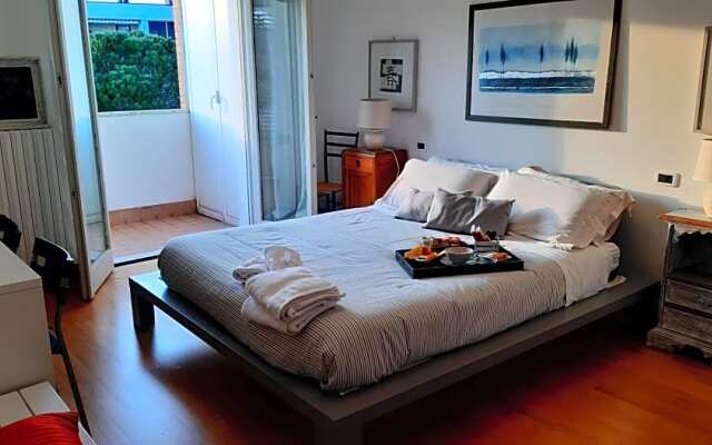 My b&b - Strada Vecchia del Pinocchio 3/B