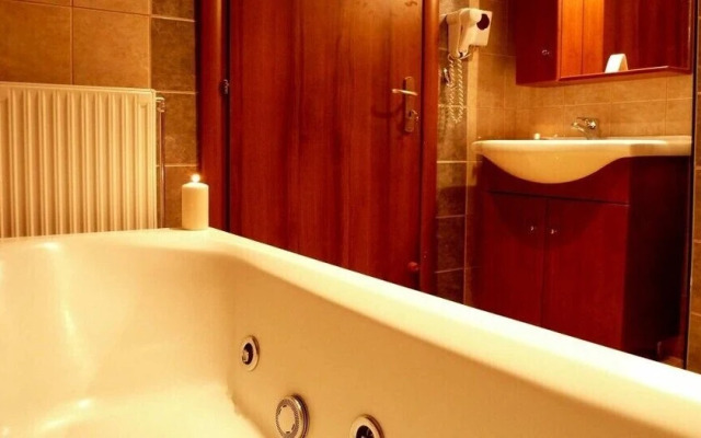 Paliokastro Guesthouse