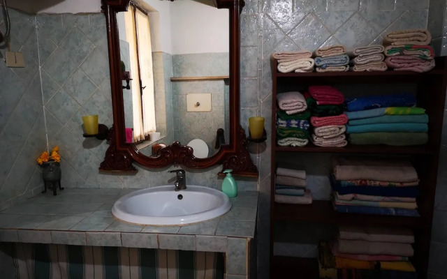 1st Private Room in the Attic With Shared Bathroom use