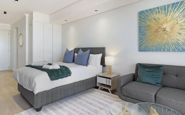 Ellipse Waterfall 3801