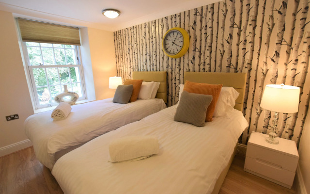 Clifton Serviced Apartments