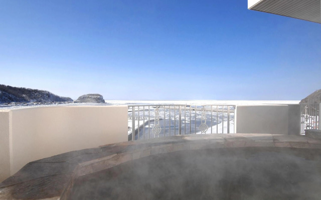 Shiretoko Noble Hotel