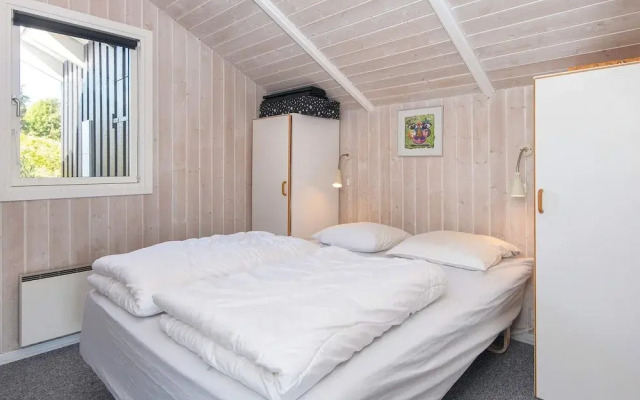 6 Person Holiday Home in Sjolund-by Traum