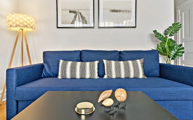 Cool 2BR Wrigleyville close to Fun City