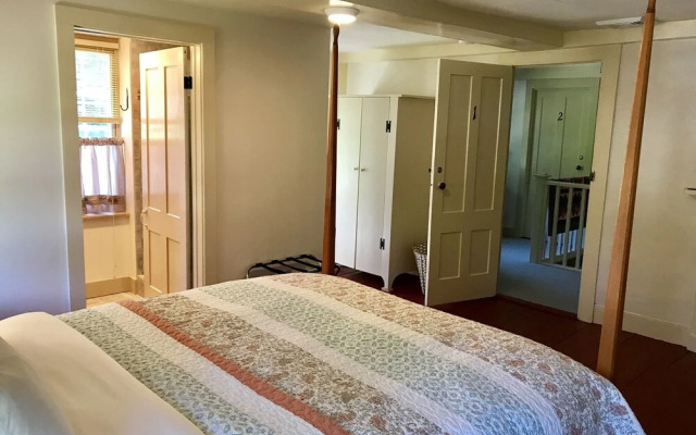Spring Hill Inn