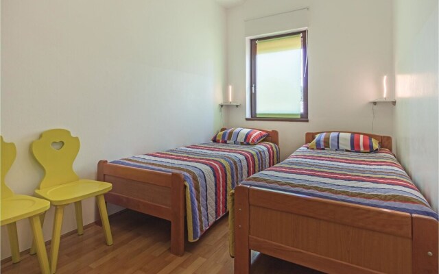 Stunning Apartment in Medulin With 4 Bedrooms and Wifi