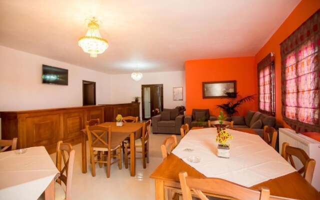 Boutique Hotel Hermanassa