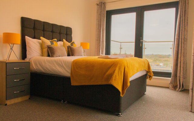 Livestay - 2bed Penthouse With Wrap Around Balcony