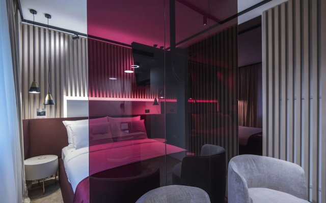 Pod Zidom Rooms