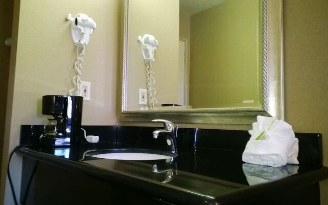 Briarwood Suites