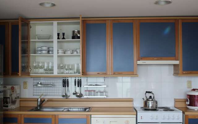 Daeha Serviced Apartment