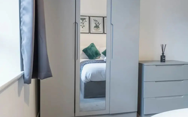 Modern 1-bed in Birmingham's Jewellery Quarter