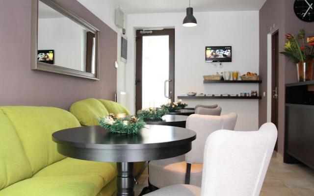 Studio Hostel