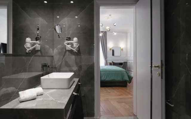 Praxitelous Luxury Suites