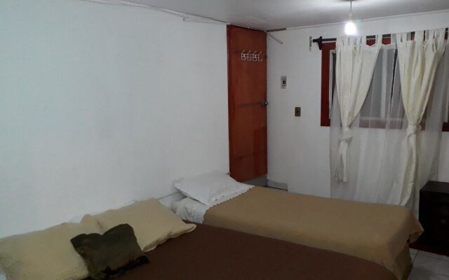 Travel International Hostal - Cafe