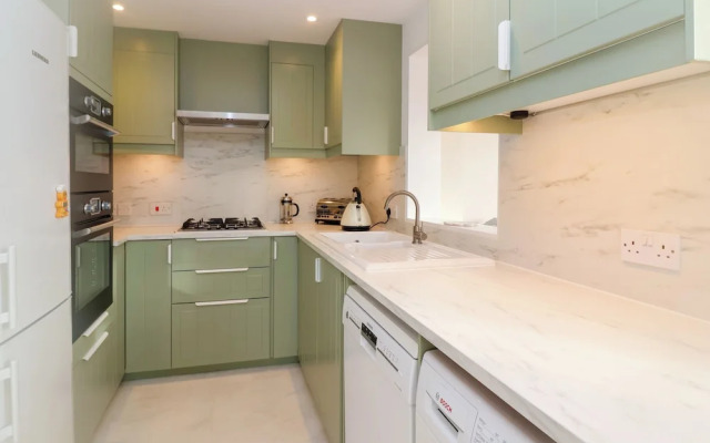 West Bay Holiday Home