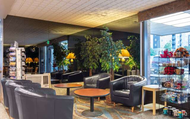 Travelodge by Wyndham Seattle By The Space Needle
