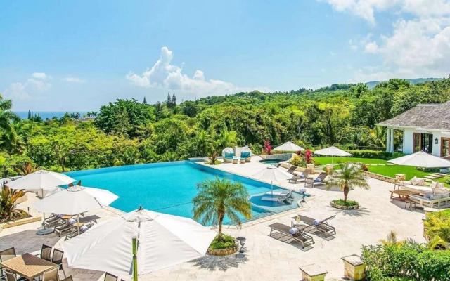 Sunny Vacation Villa 20