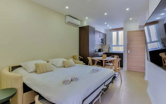 Cozy Apartment Juan-les-pins / 200m Beach