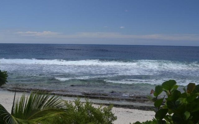 Moorea Golf Lodge