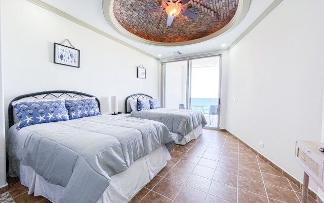 Hotel Esmeralda Beach Resort