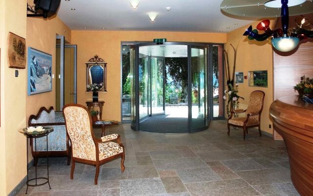 Parkhotel Schoenegg