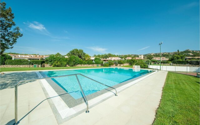 Awesome Home in Baia Sardinia With Outdoor Swimming Pool, Outdoor Swimming Pool and 2 Bedrooms