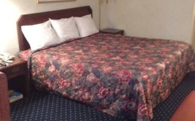 City Center Inn - Downtown Charlotte