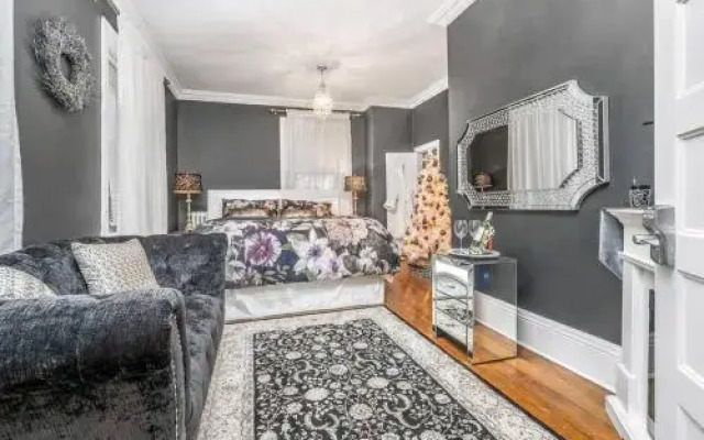 The Lakehurst Estate