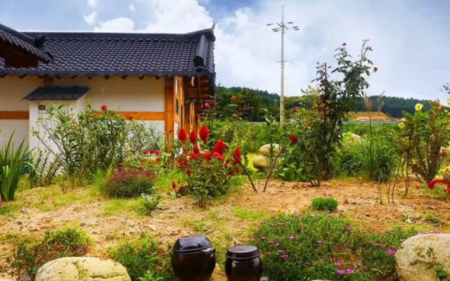 Yangyang Seorak Nadeul Pension