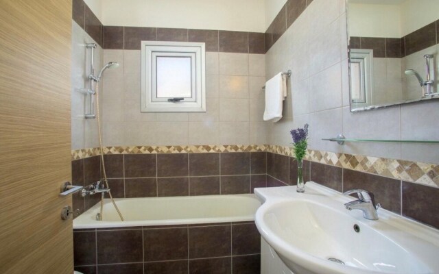 Villa Marina in Pernera