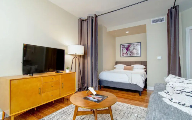 Abode Memphis - Downtown Madison Ave