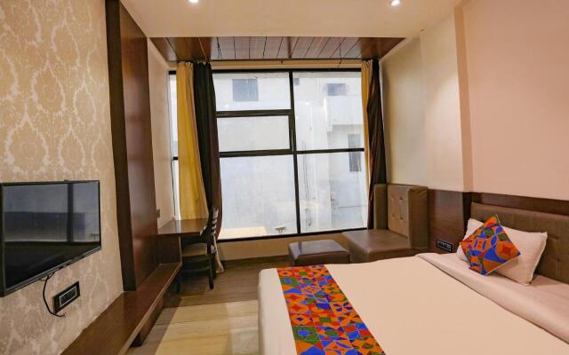Fabhotel Sun Park