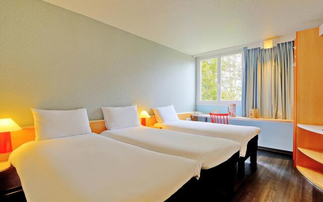 ibis Poitiers Beaulieu