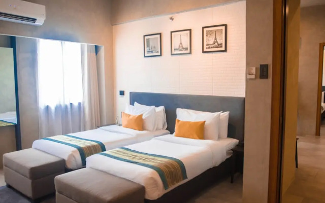 Huge 2Bedroom Staycation 4pax allowable 8pax Suite