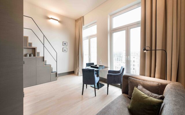 OBERDECK Studio Apartment House