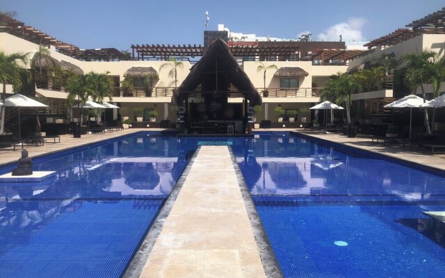Aldea Thai penthouse 307 ocean view