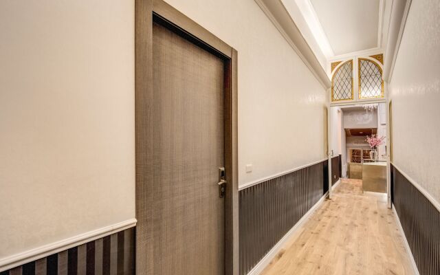 Suite in Rome Veneto