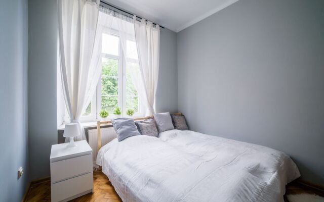 Rainbow Apartments 5