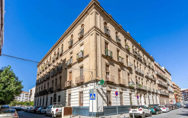 Pop Art , Sunny Apartment near Santa Cruz