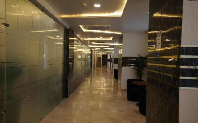 Hotel Idhayan Palace