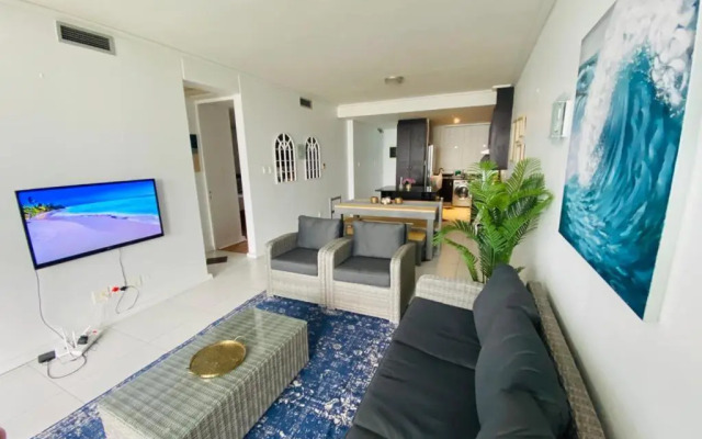 The Waves 2, Quayside Point Waterfront