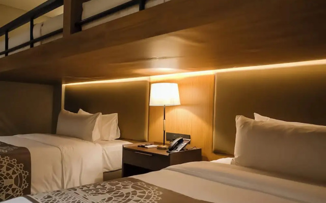 Brittany Hotel Villar City