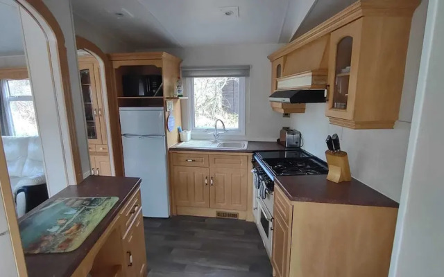 Charming 3-bed Caravan Cymtydu