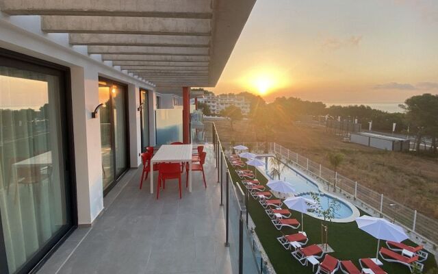 Azahar Beach Apartments