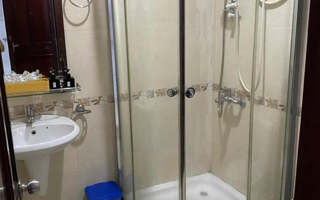 OYO 130 Tuan Long Hotel