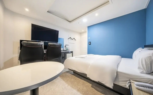 Gwangmyeong hotel Castle